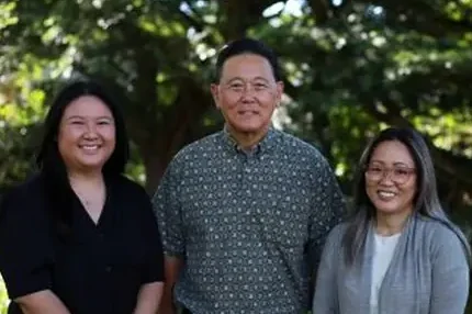 Honolulu eye doctors Dr. Sherry Wong, Dr. Tracie Inouchi, and Dr. Daniel Yamamoto at Simply Eyes Hawaii